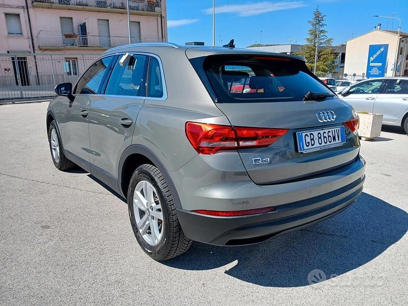 Usata Audi Q3 Business 150 CV (110 kW) 2020 Grigio SUV