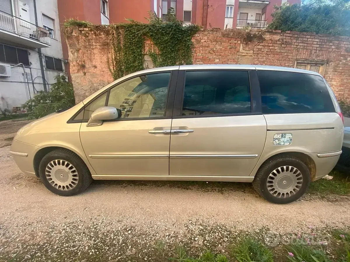 Usata Lancia Phedra 136 CV (100 kW) 2006 Monovolume