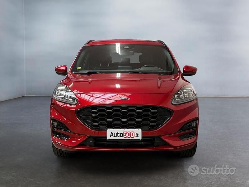 Usata Ford Kuga ST-Line X 150 CV (110 kW) 2021 Rosso SUV