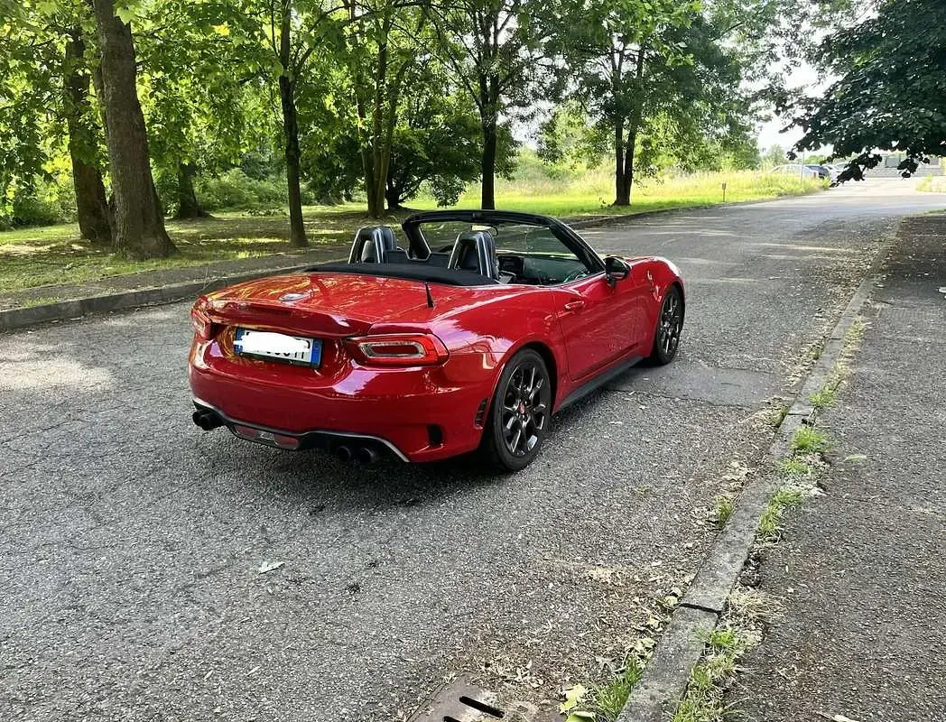 Usata Abarth 124 Spider 170 CV (125 kW) 2019 Rosso Cabrio