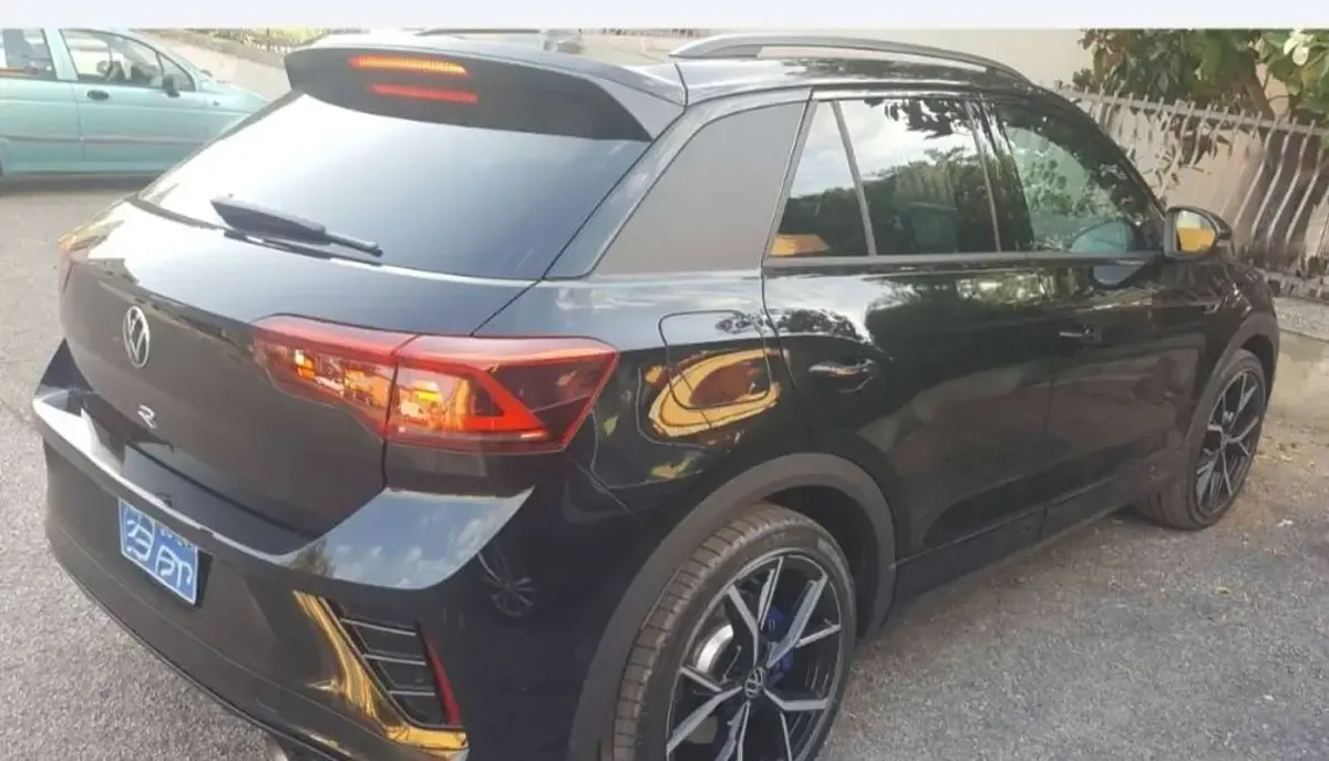 Usata VW T-Roc R 300 CV (220 kW) 2022 Nero SUV