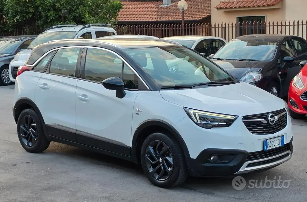 Usata Opel Crossland X Innovation 83 CV (61 kW) 2019 Bianco SUV