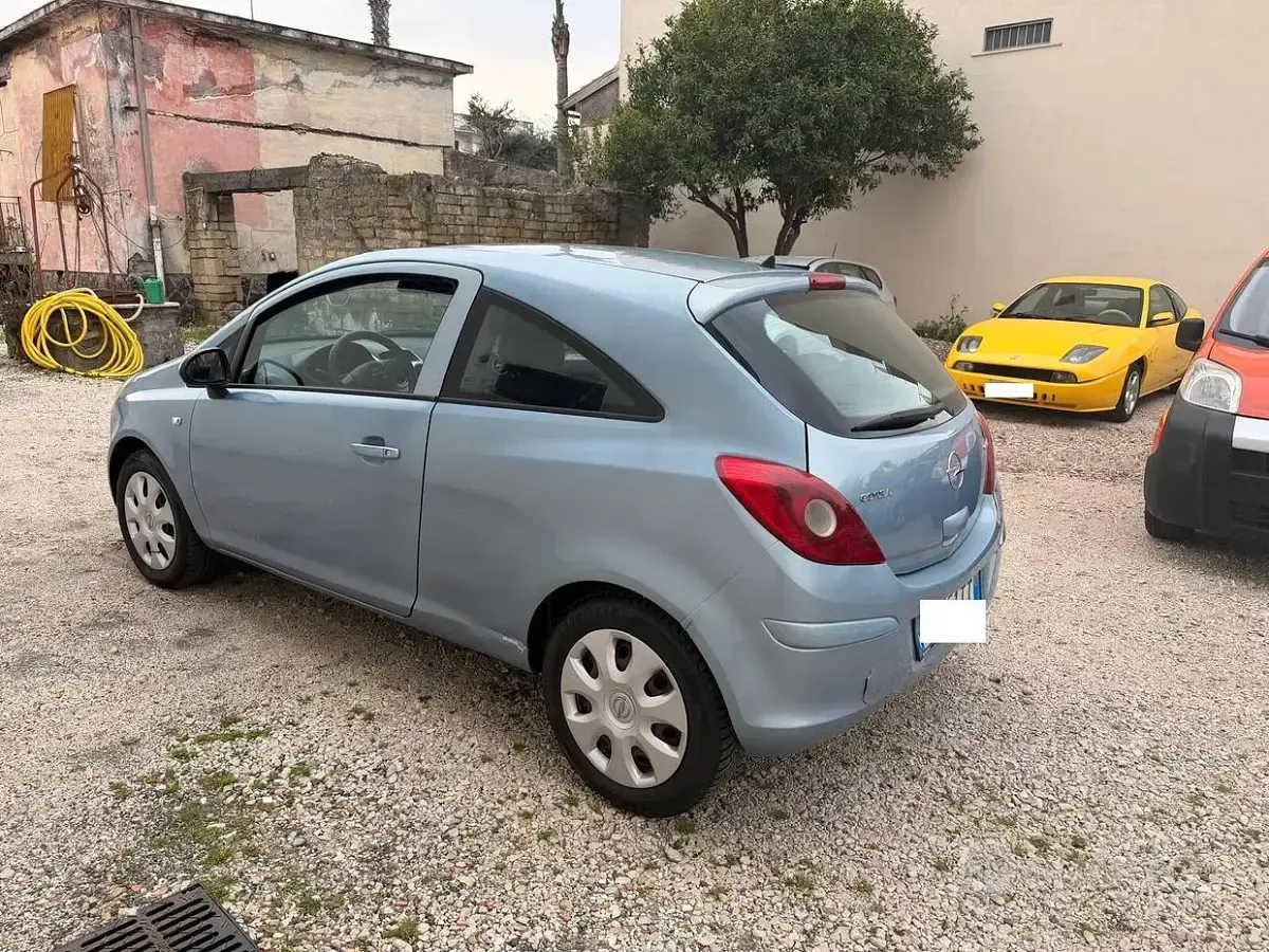 Usata Opel Corsa Club 75 CV (55 kW) 2009 Grigio Utilitaria