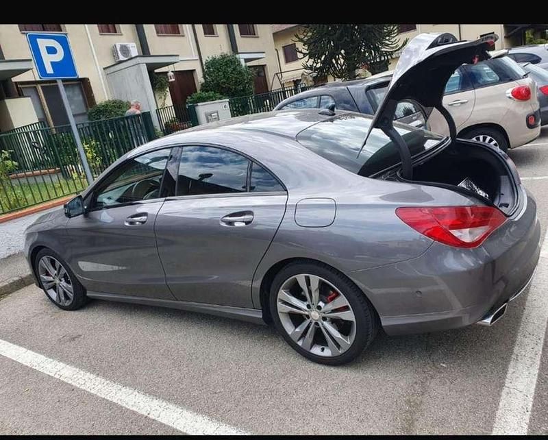 Usata Mercedes CLA200 Premium 136 CV (100 kW) 2015 Berlina