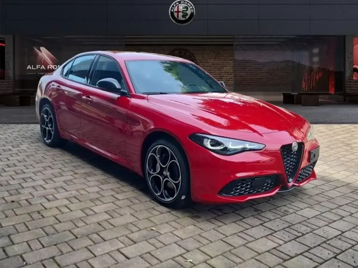 Ny Alfa Romeo Giulia Sprint 280 HK (205 kW) 2025 Rød Sedan