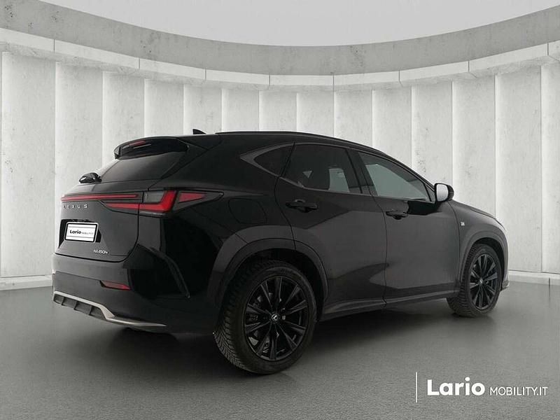 Usata Lexus NX200t Sport Line 309 CV (227 kW) 2024 Nero SUV