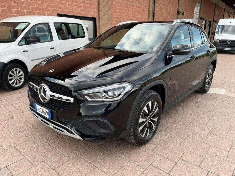 Usata Mercedes GLA250 160 CV (117 kW) 2022 Nero SUV