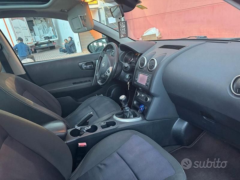 Usata Nissan Qashqai 115 CV (84 kW) 2013 Nero SUV