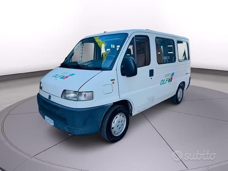 Usata Fiat Ducato 85 CV (62 kW) 2001 Bianco Furgone