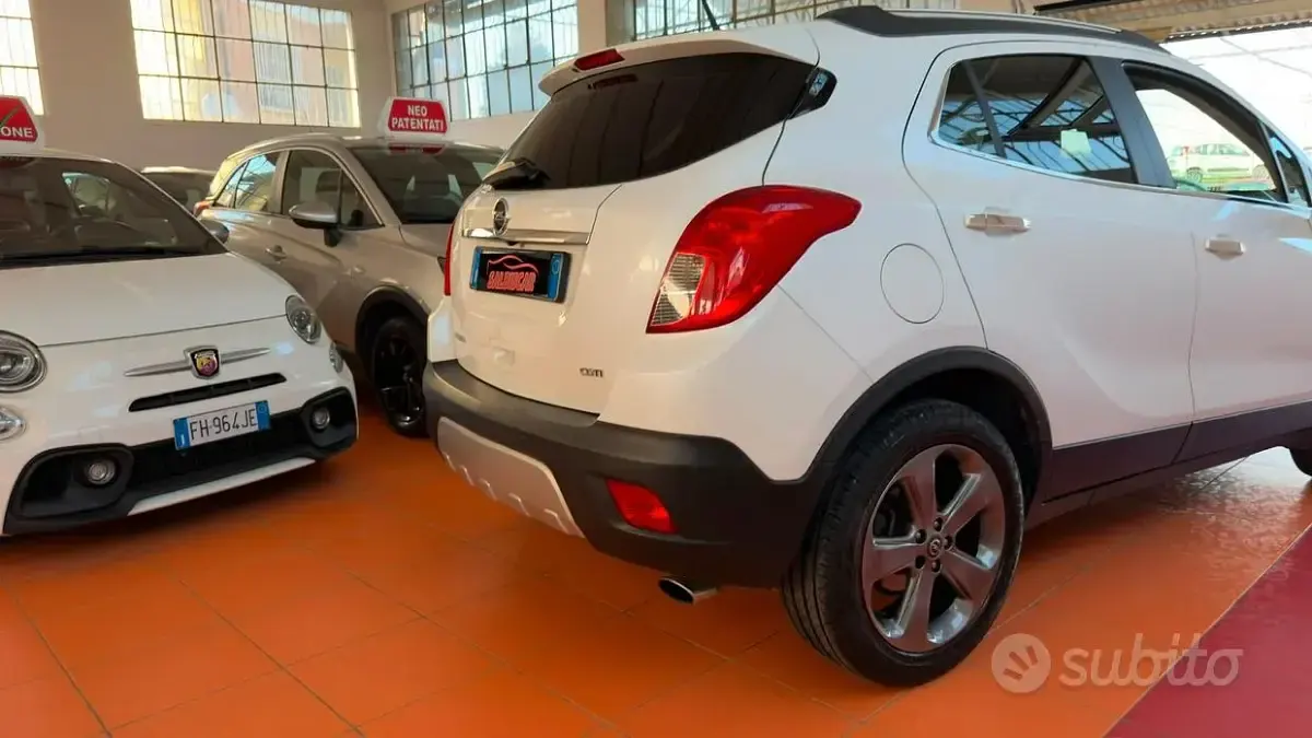 Usata Opel Mokka 131 CV (96 kW) 2013 Bianco SUV