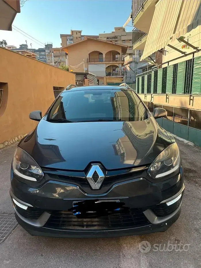 Usata Renault Mégane GrandTour 110 CV (80 kW) 2014 Bluazzurro Station wagon