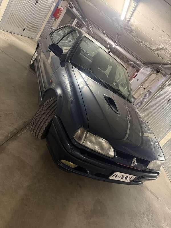 Usata Renault 19 LIMITED 137 CV (100 kW) 1993