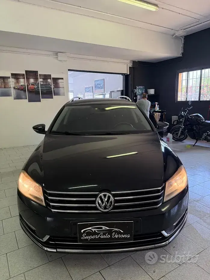 Usata VW Passat Highline 140 CV (102 kW) 2012 Nero Station wagon
