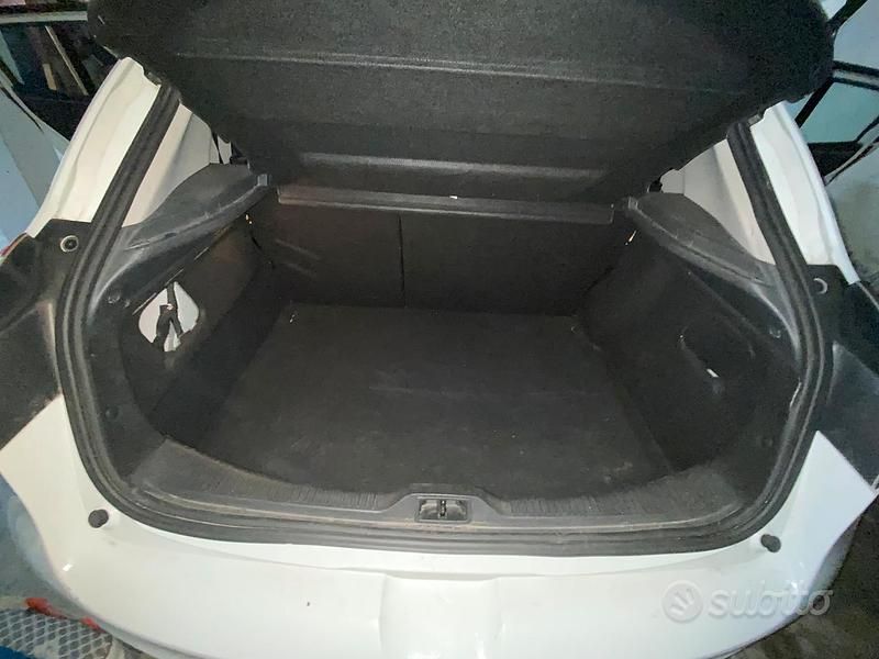 Usata Renault Mégane 110 CV (80 kW) 2009 Bianco Berlina