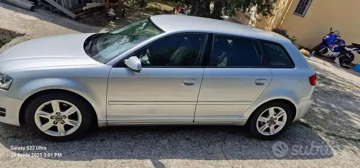 Usata Audi A3 105 CV (77 kW) 2010 Grigio Utilitaria