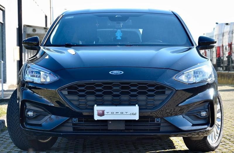 Usata Ford Focus ST-Line X 155 CV (114 kW) 2021 Nero Berlina
