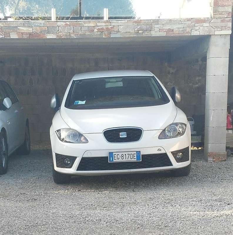 Usata Seat Leon FR 170 CV (125 kW) 2012 Berlina