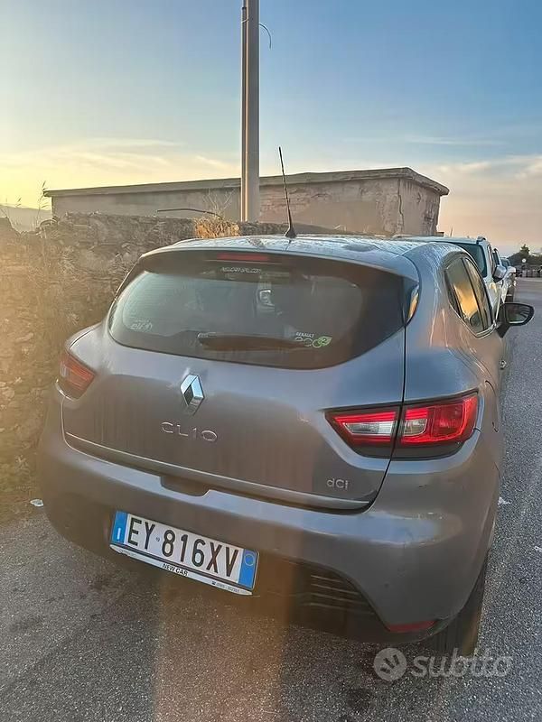 Usata Renault Clio IV 90 CV (66 kW) 2015 Grigio Berlina