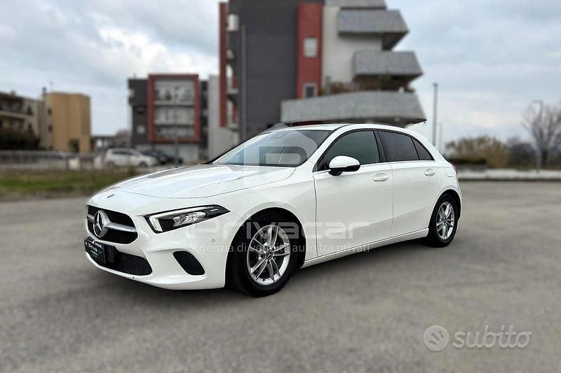 Usata Mercedes A180 Executive 116 CV (85 kW) 2019 Bianco Utilitaria