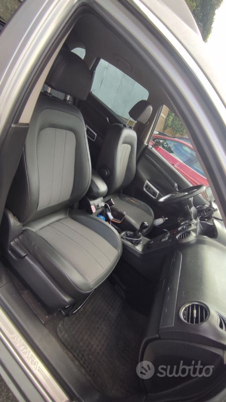 Usata Opel Antara 150 CV (110 kW) 2007 SUV