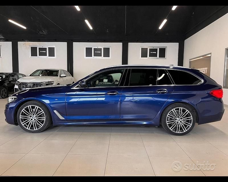 Usata BMW 520 M Sport 190 CV (139 kW) 2018 Blu Station wagon