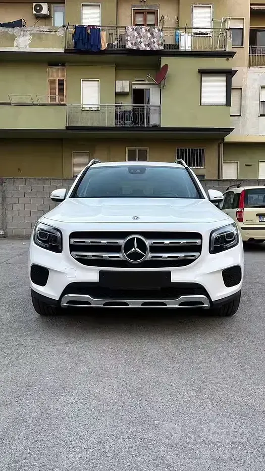 Usata Mercedes GLB220 190 CV (139 kW) 2021 Bianco SUV
