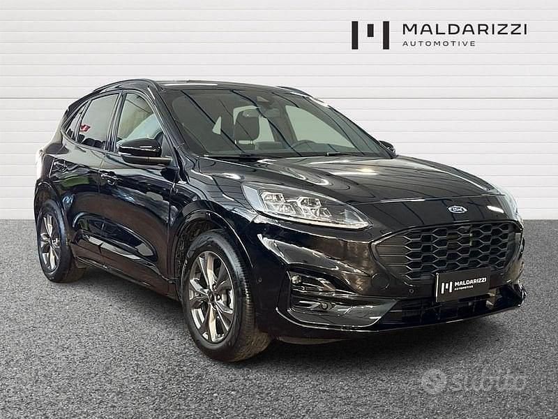 Usata Ford Kuga ST-Line X 190 CV (139 kW) 2022 Nero SUV