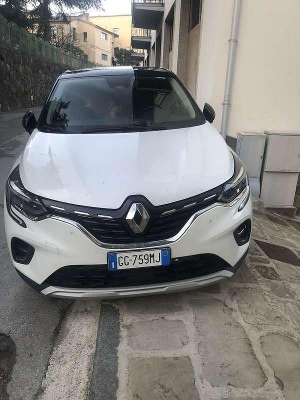 Käytetty Renault Captur Intens 94 HP (69 kW) 2021 Valkoinen Katumaasturi