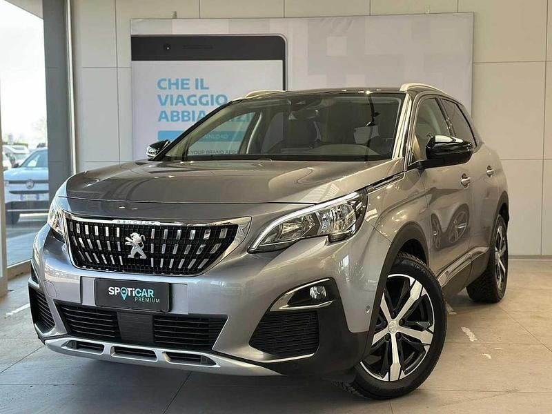 Usata Peugeot 3008 Allure 131 CV (96 kW) 2020 Grigio SUV