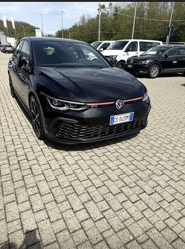 Usata VW Golf VIII Ultimate 245 CV (180 kW) 2024 Berlina
