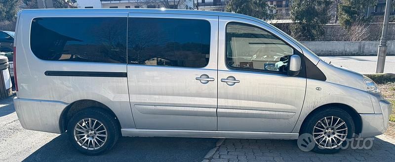 Usata Citroën Jumpy 2010 Grigio Monovolume