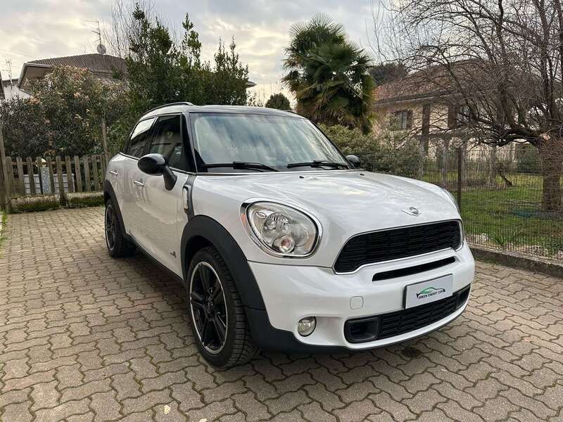 Usata Mini Cooper SD Countryman 143 CV (105 kW) 2011 Bianco SUV
