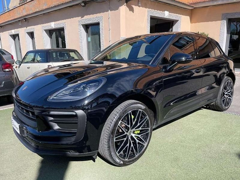 Nero Usata 2021 Porsche Macan SUV | 63.900 € (Buon prezzo) - Immagine 1/4