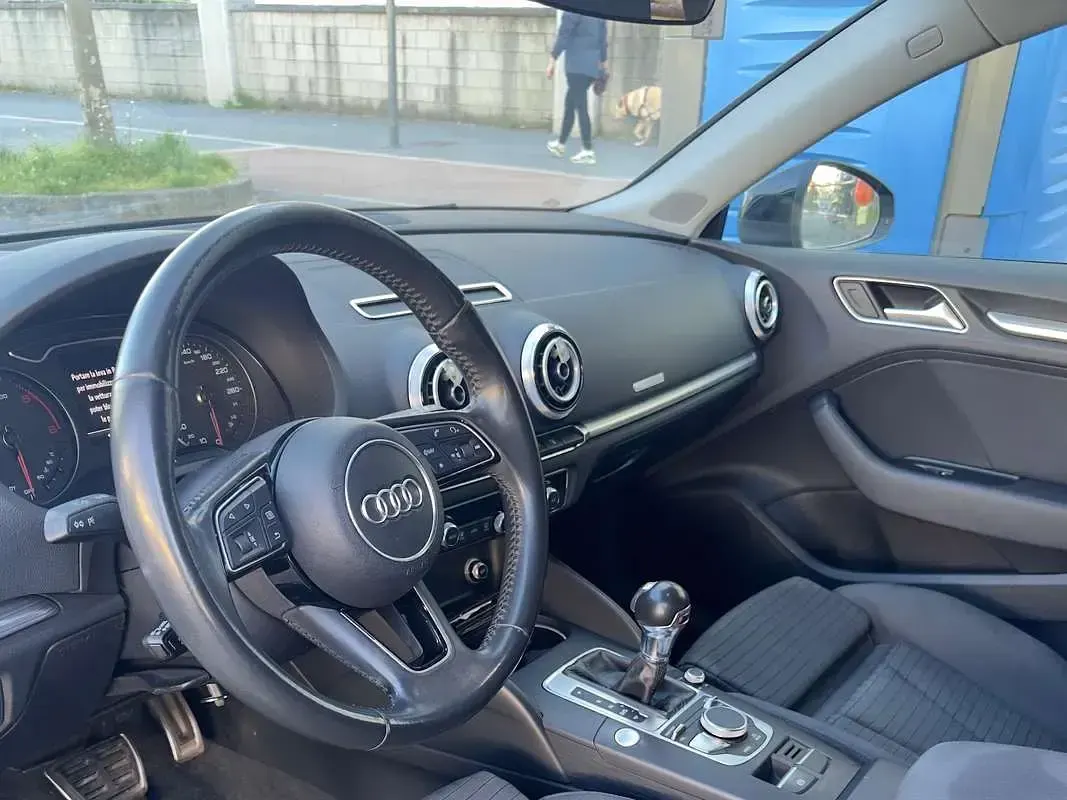 Usata Audi A3 Ambiente 116 CV (85 kW) 2017 Nero Berlina