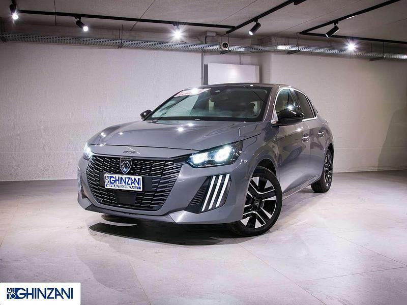 Usata Peugeot 208 Allure 101 CV (74 kW) 2025 Grigio Utilitaria