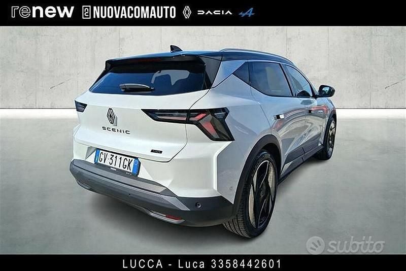Usata Renault Scénic Techno 161 kW (220 CV) 2024 Nero Monovolume