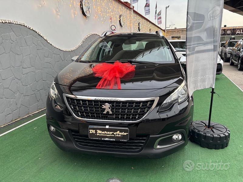 Usata Peugeot 2008 Allure 119 CV (87 kW) 2017 Nero SUV