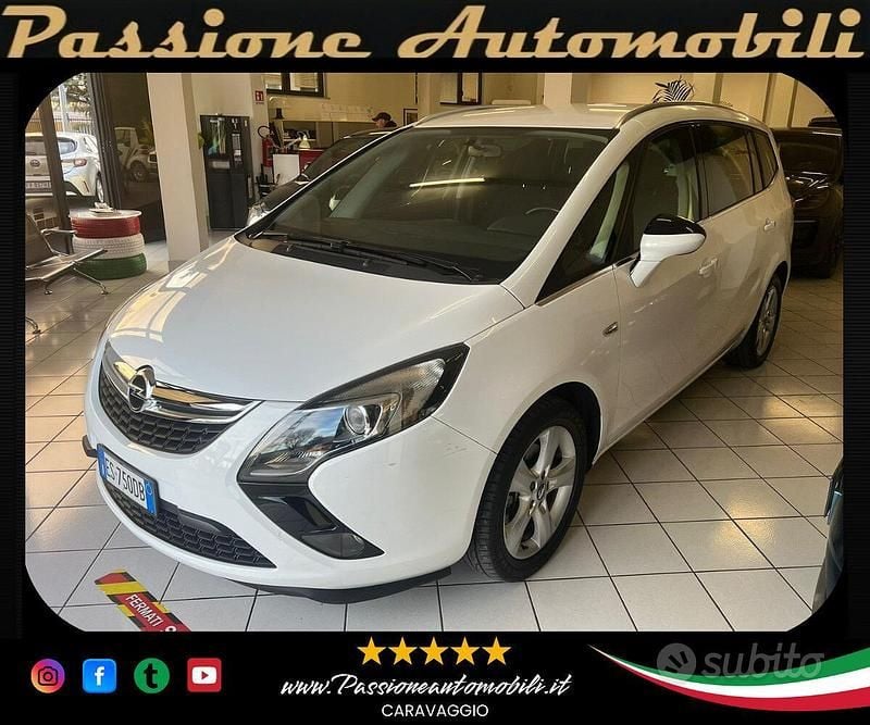 Usata Opel Zafira Tourer Cosmo 110 CV (80 kW) 2013 Bianco Monovolume