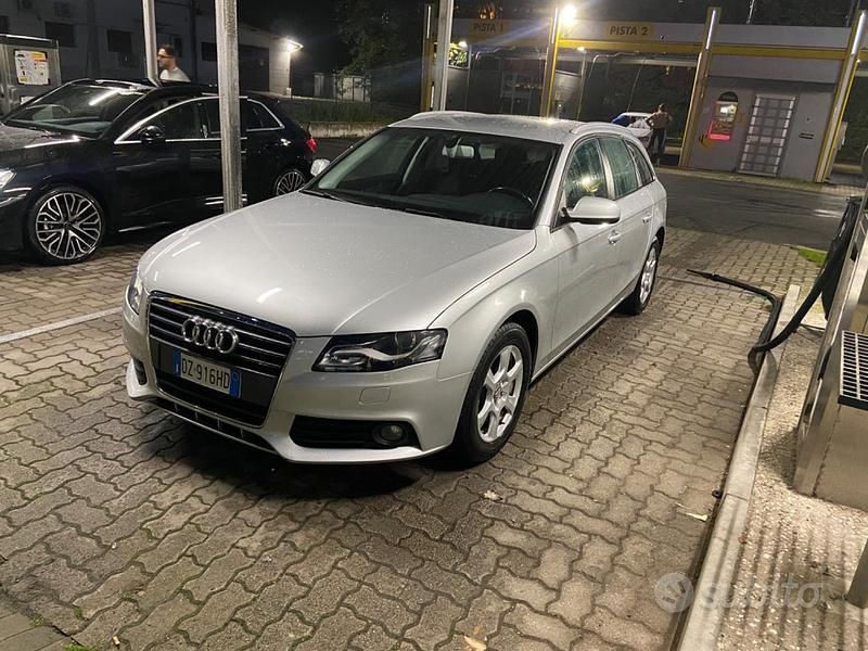 Usata Audi A4 131 CV (96 kW) 2010 Grigio Station wagon