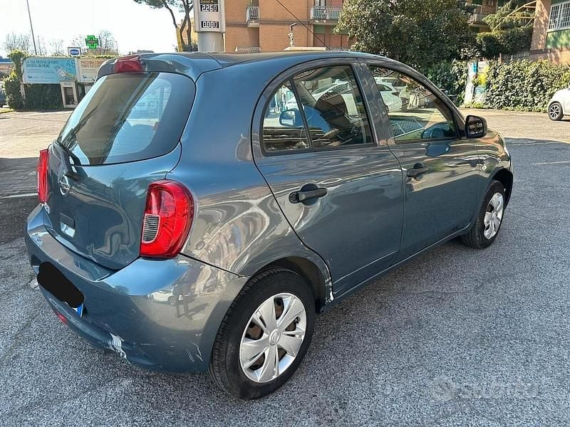 Usata Nissan Micra Visia 80 CV (58 kW) 2015 Grigio Utilitaria