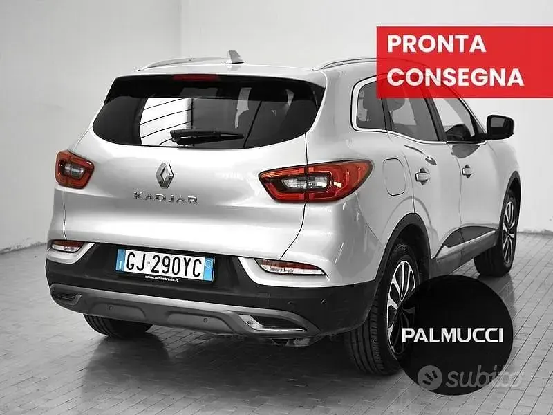 Second-hand Renault Kadjar Techno 116 CP (85 kW) 2022 Gri SUV