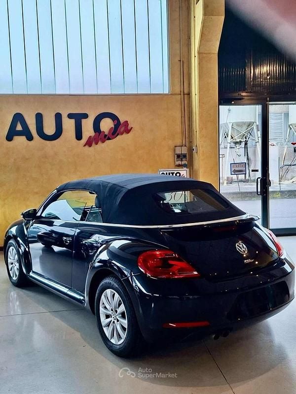 Usata VW Beetle Cabriolet Design 160 CV (117 kW) 2013 Nero Cabrio