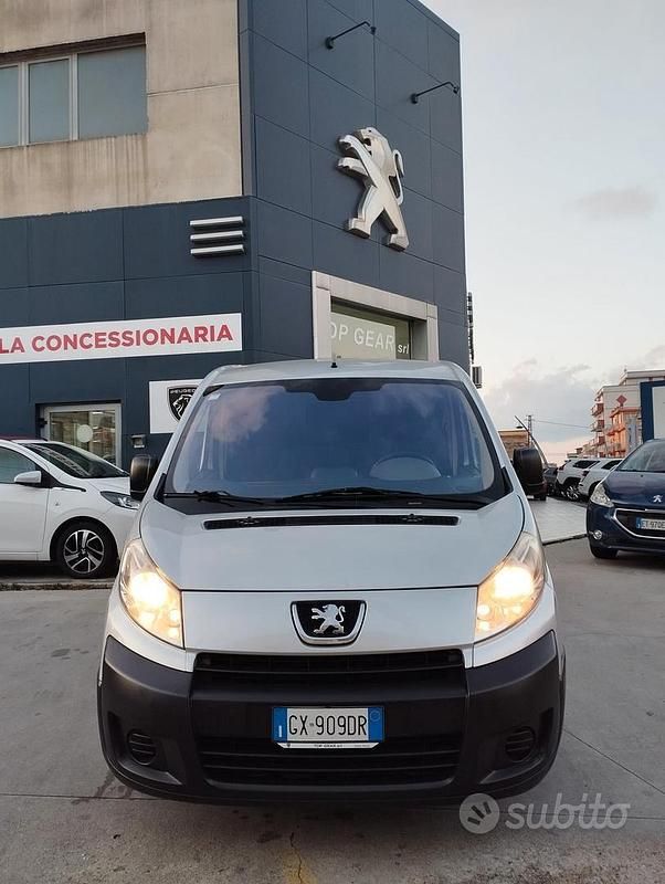 Usata Peugeot Expert 90 CV (66 kW) 2008 Grigio Furgone