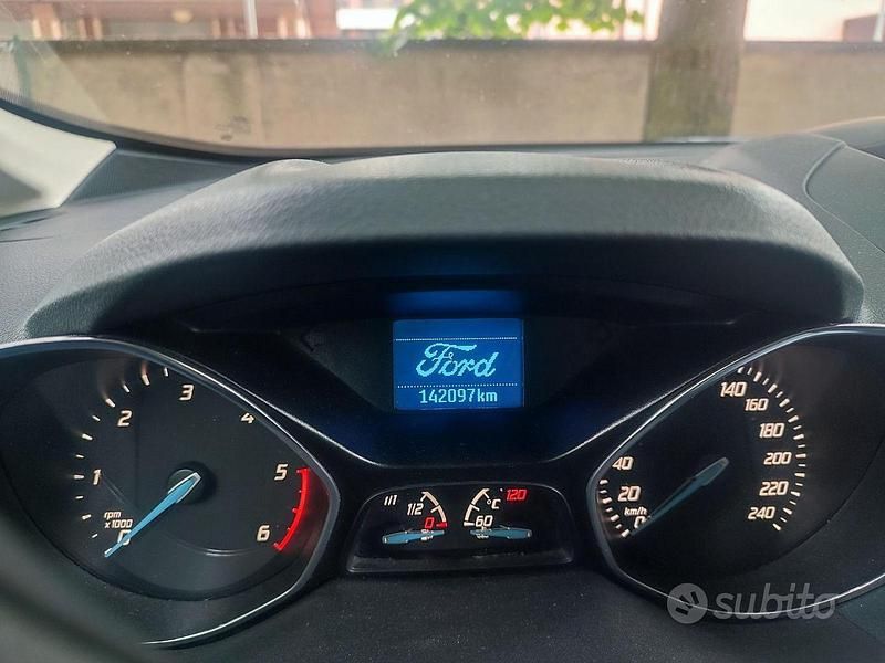 Usata Ford C-MAX 115 CV (84 kW) 2015 Grigio Monovolume