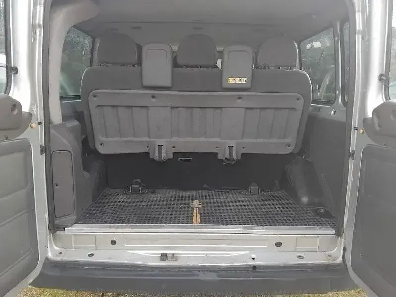 Usata Ford Transit 119 CV (87 kW) 2001 Grigio