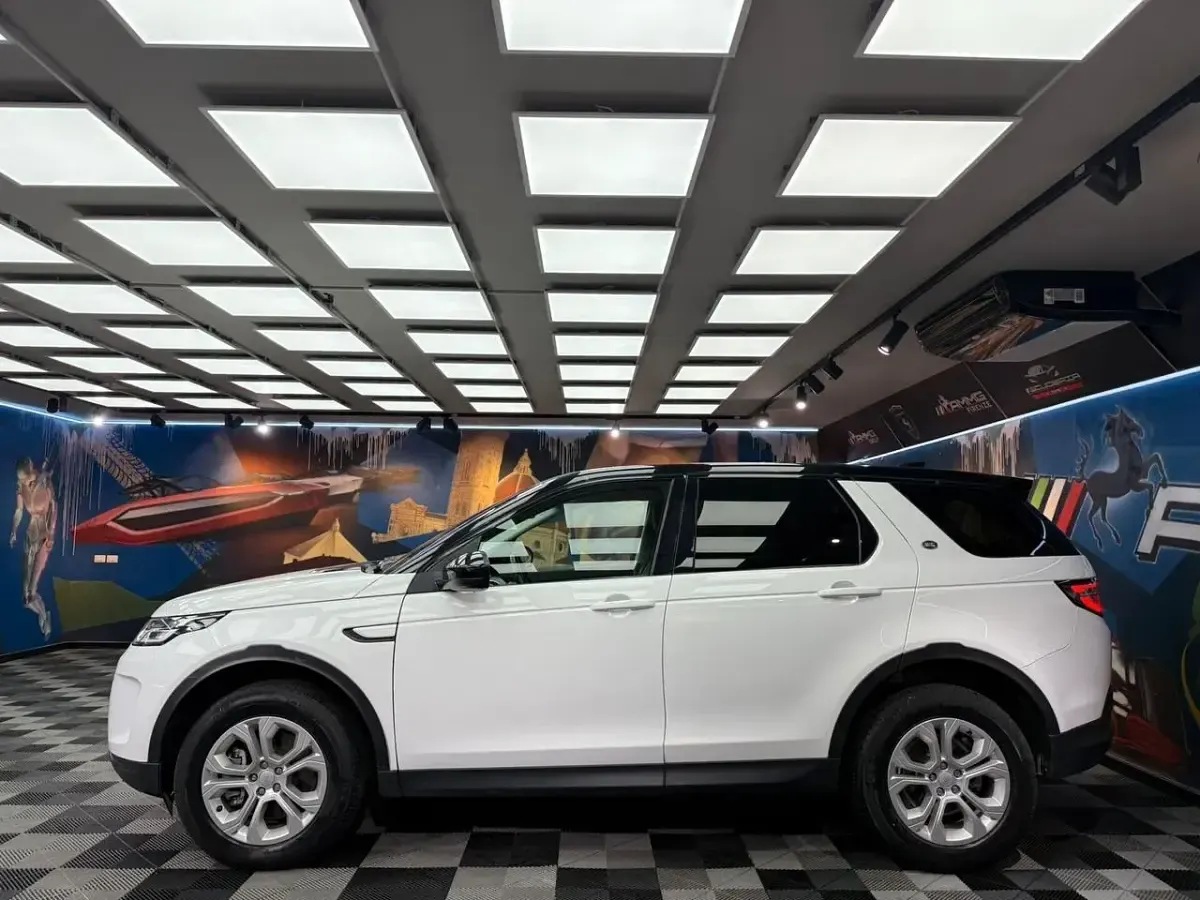 Usata Land Rover Discovery Sport HSE Dynamic 163 CV (119 kW) 2022 Bianco SUV