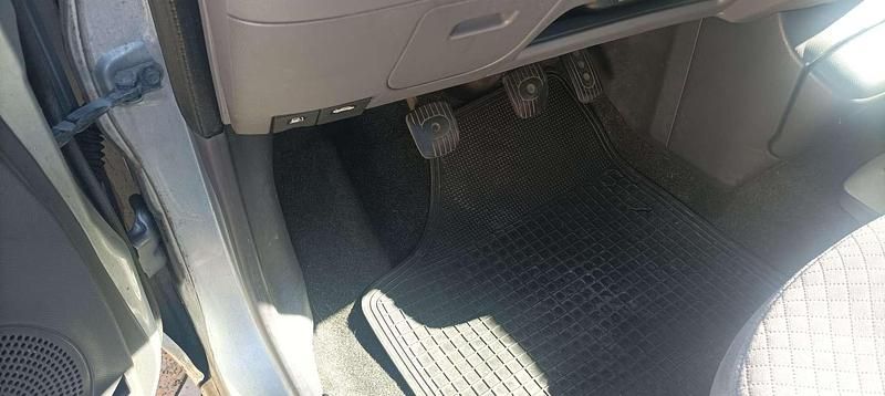 Usata Nissan Micra Acenta 88 CV (64 kW) 2003 Berlina