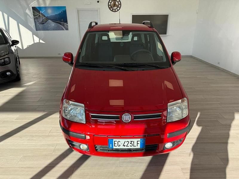 Usata Fiat Panda Emotion 75 CV (55 kW) 2011 Rosso Berlina