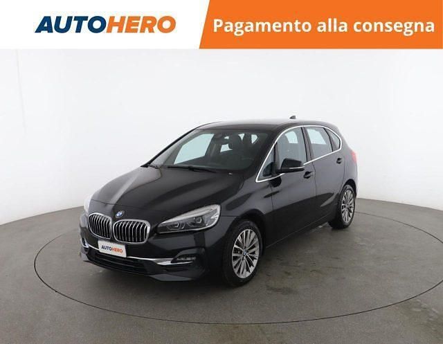 Nero Usata 2020 BMW 216 Active Tourer Luxury Line Monovolume | 16.099 € (Molto cara) - Immagine 1/2