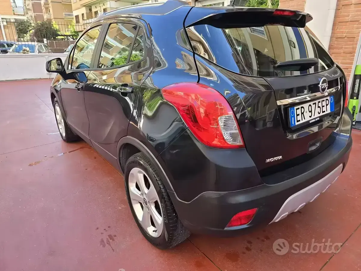 Usata Opel Mokka 131 CV (96 kW) 2013 Nero SUV